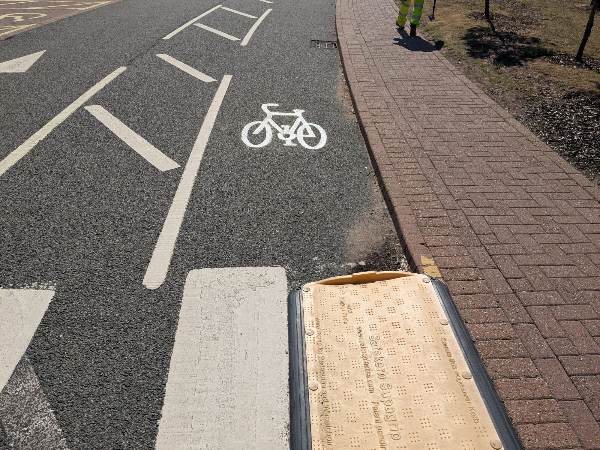Cycle Path Symbol, Warwick