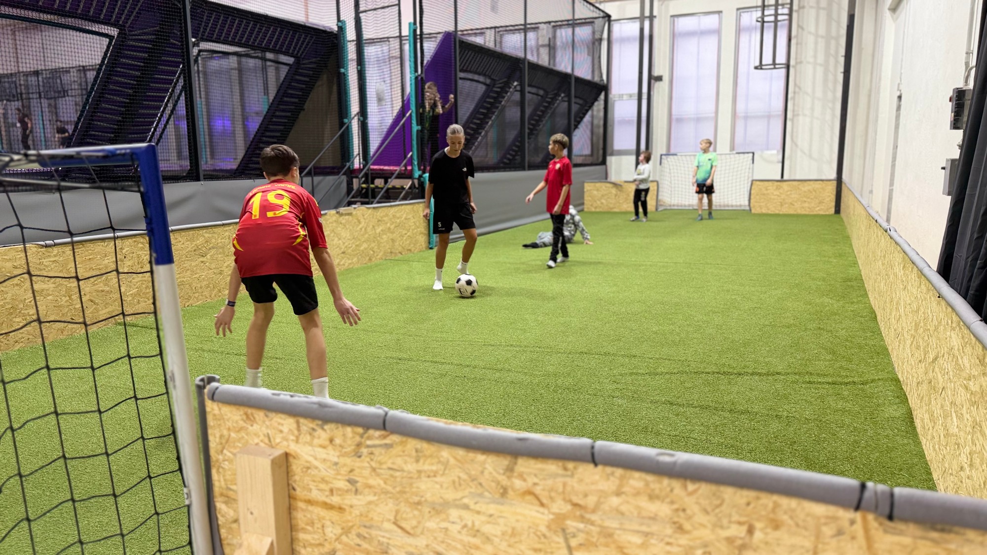 Multifunkční hřiště – foto 1