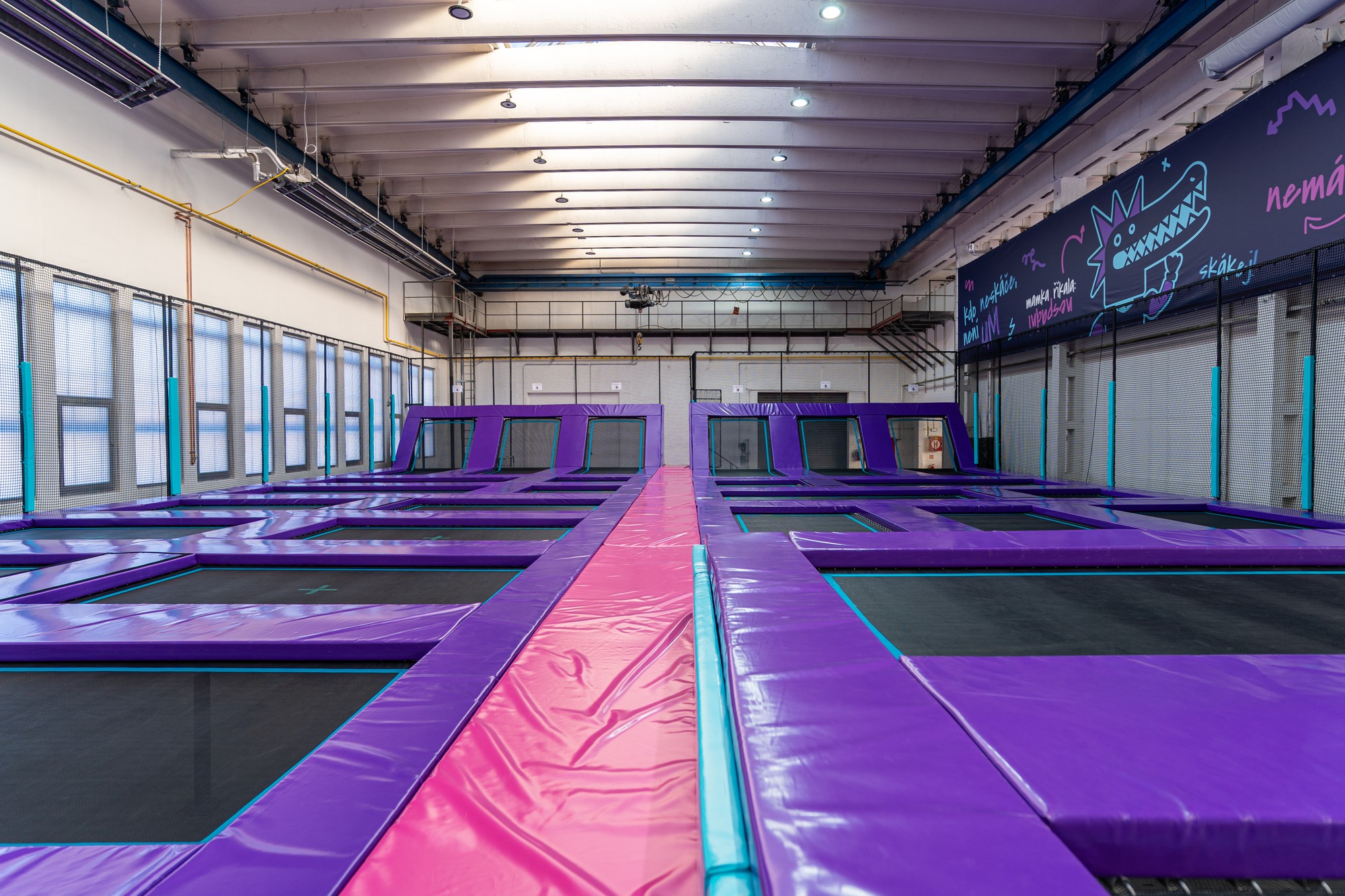 Trampolínová zóna – foto 2