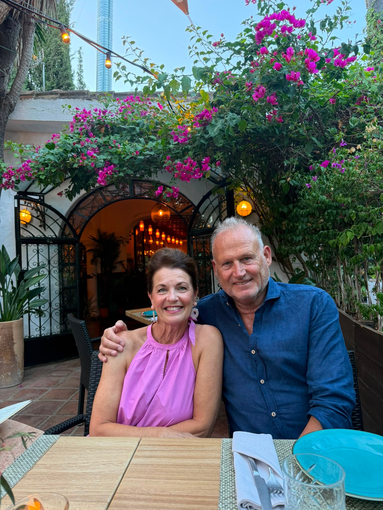 Ludo and Debbie dining in Puente Romano