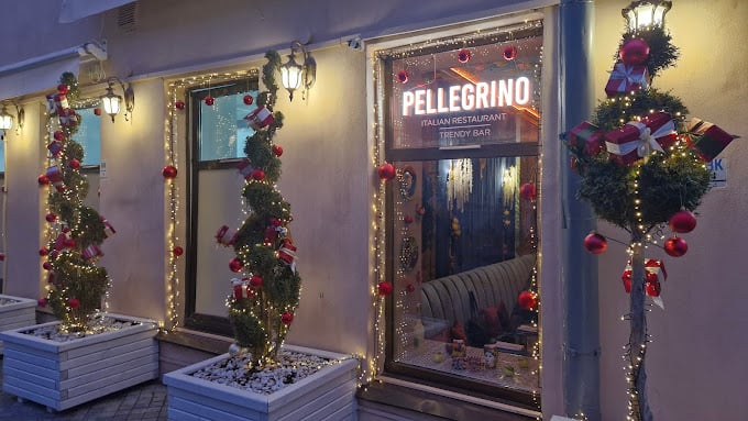 Коктейль в баре Pellegrino