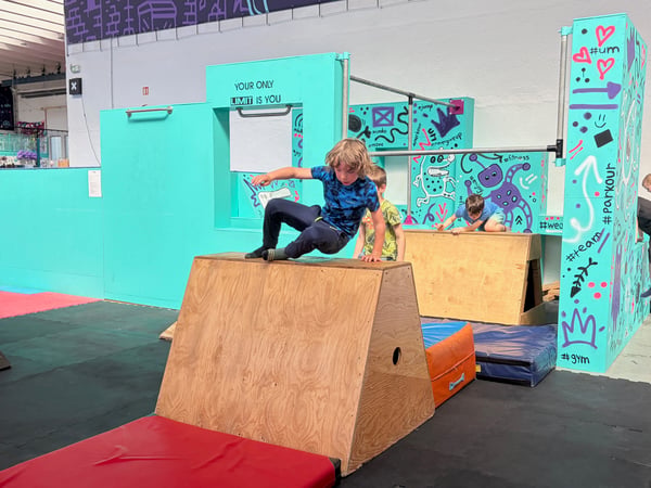 Parkour s překážkami