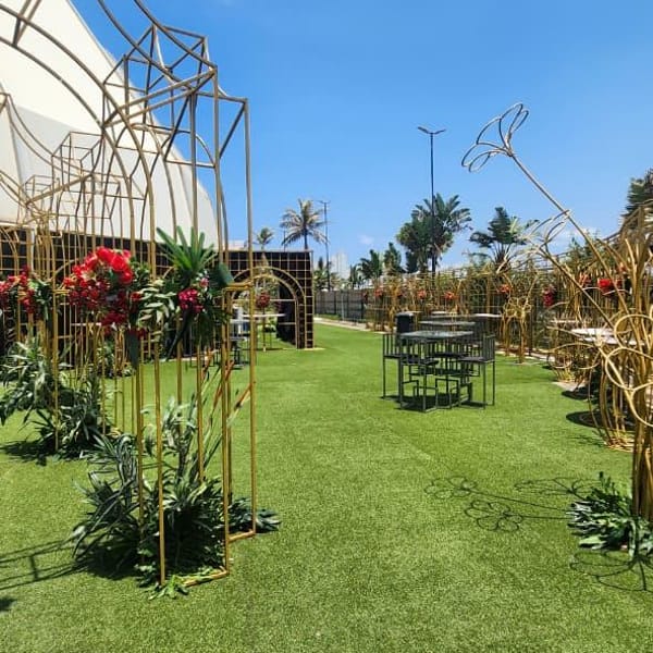 Smart Grass Event & Hire installation