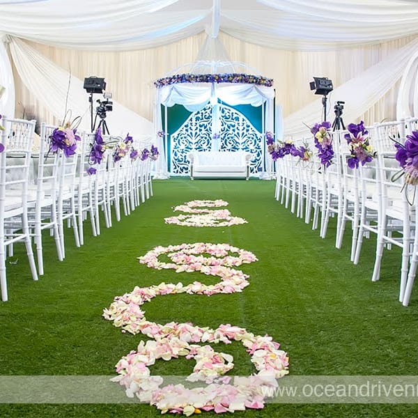 Smart Grass Event & Hire installation