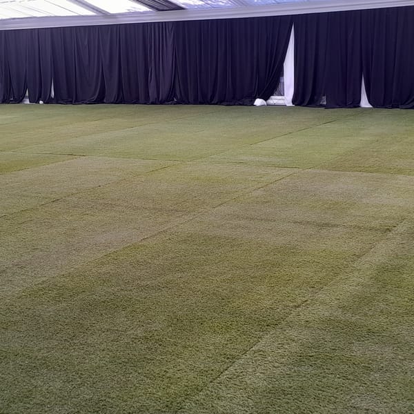 Smart Grass Event & Hire installation