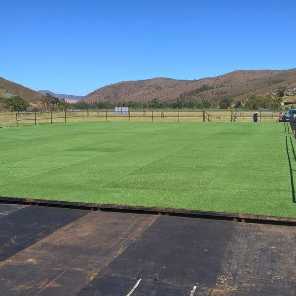 Smart Grass Event & Hire installation