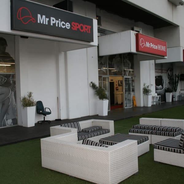 Smart Grass Event & Hire installation