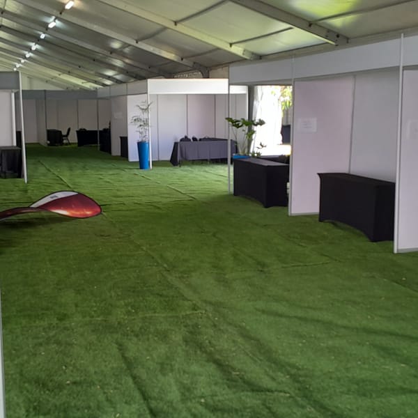 Smart Grass Event & Hire installation