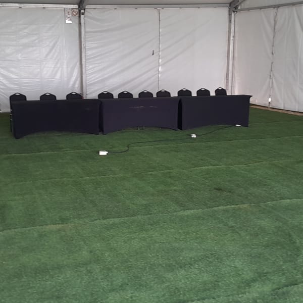 Smart Grass Event & Hire installation