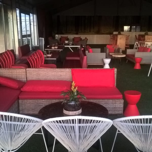 Smart Grass Event & Hire installation