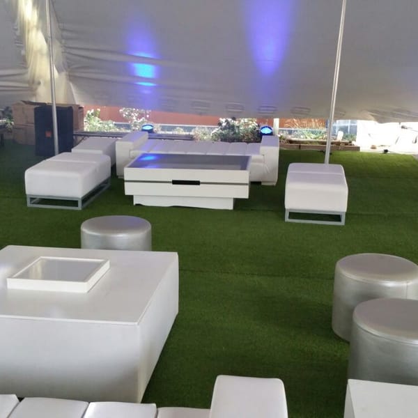 Smart Grass Event & Hire installation