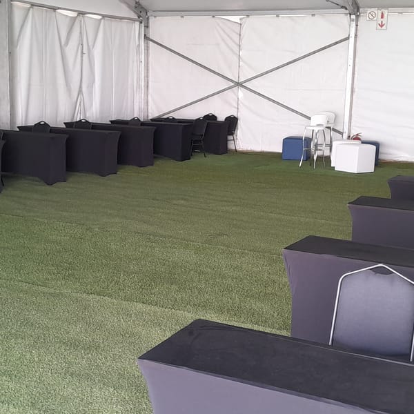 Smart Grass Event & Hire installation