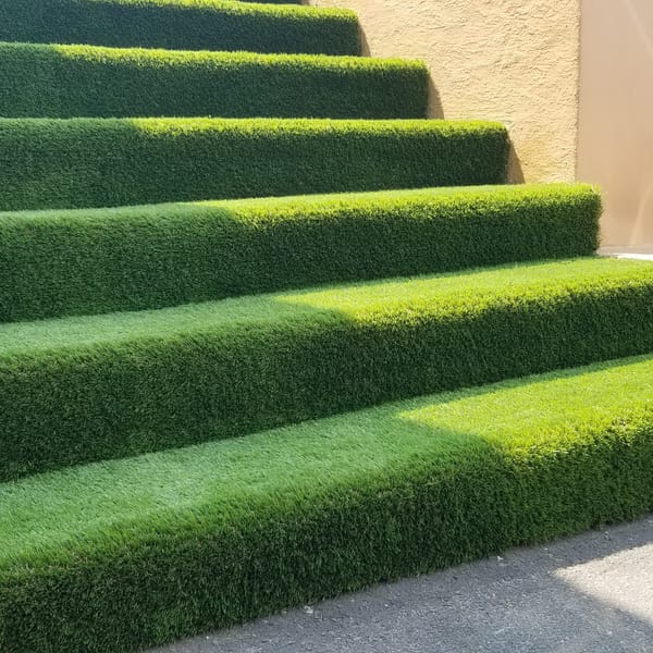 Smart Grass Balconies installation