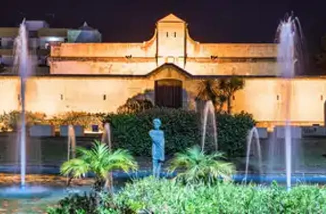 Casa Fuerte Bezmiliana