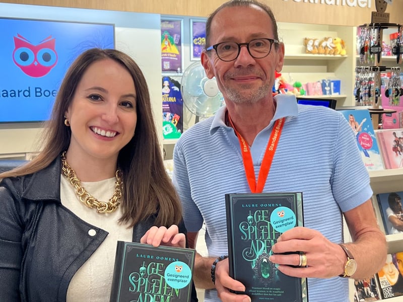“Ik koos voor passie in plaats van ROI”: Laure Oomens debuteert met fantasynovel ‘Gespleten Adem’