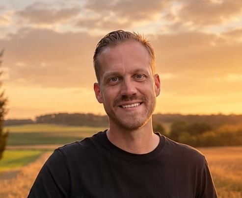 Kjell De Vos, zelfstandig elektrotechnieker uit Lievegem