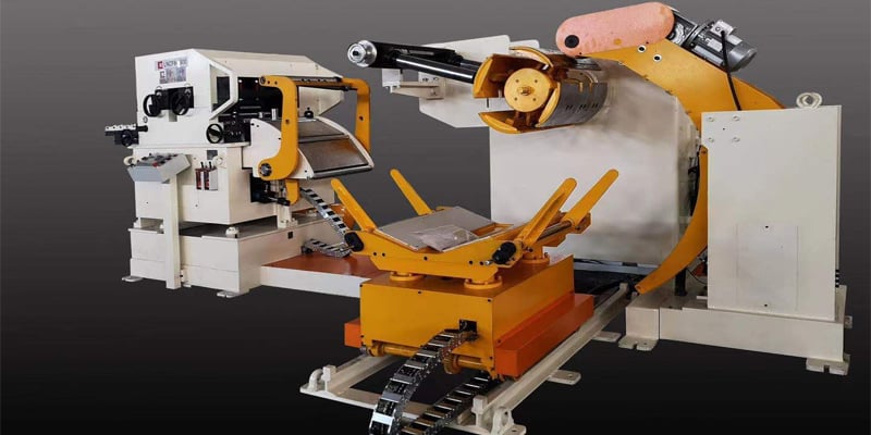 LNCF4 — 3-in-1 Compact Coil Feeder