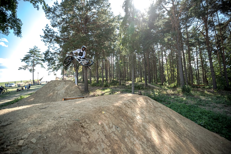 Backflip na Dirt Madness – Trailpark Žehra