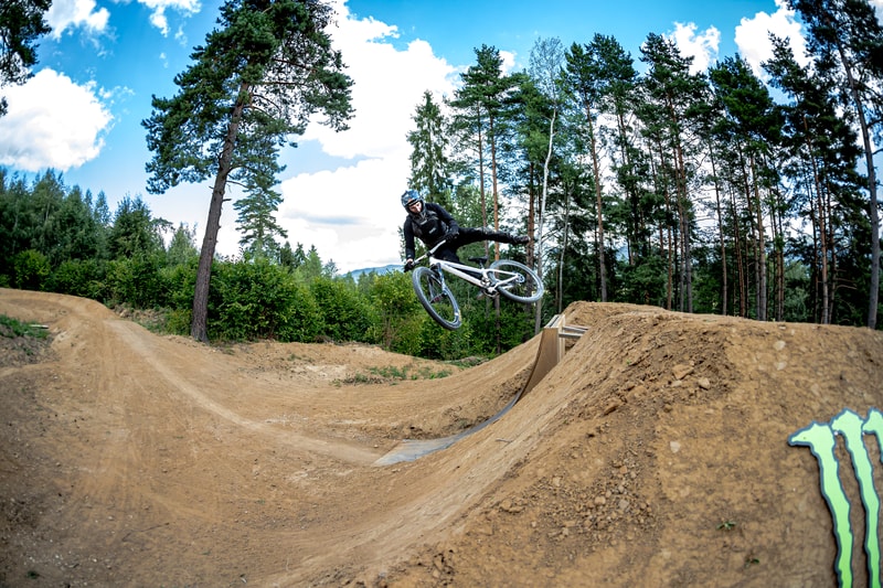 Skok s výhľadom – Dirt Madness Žehra 2026