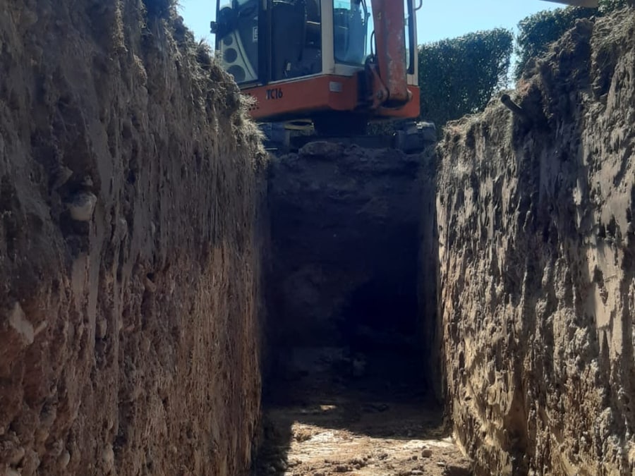 Pokládka kanalizace