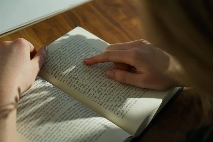 British English vs Australian English: the differences expats should know about