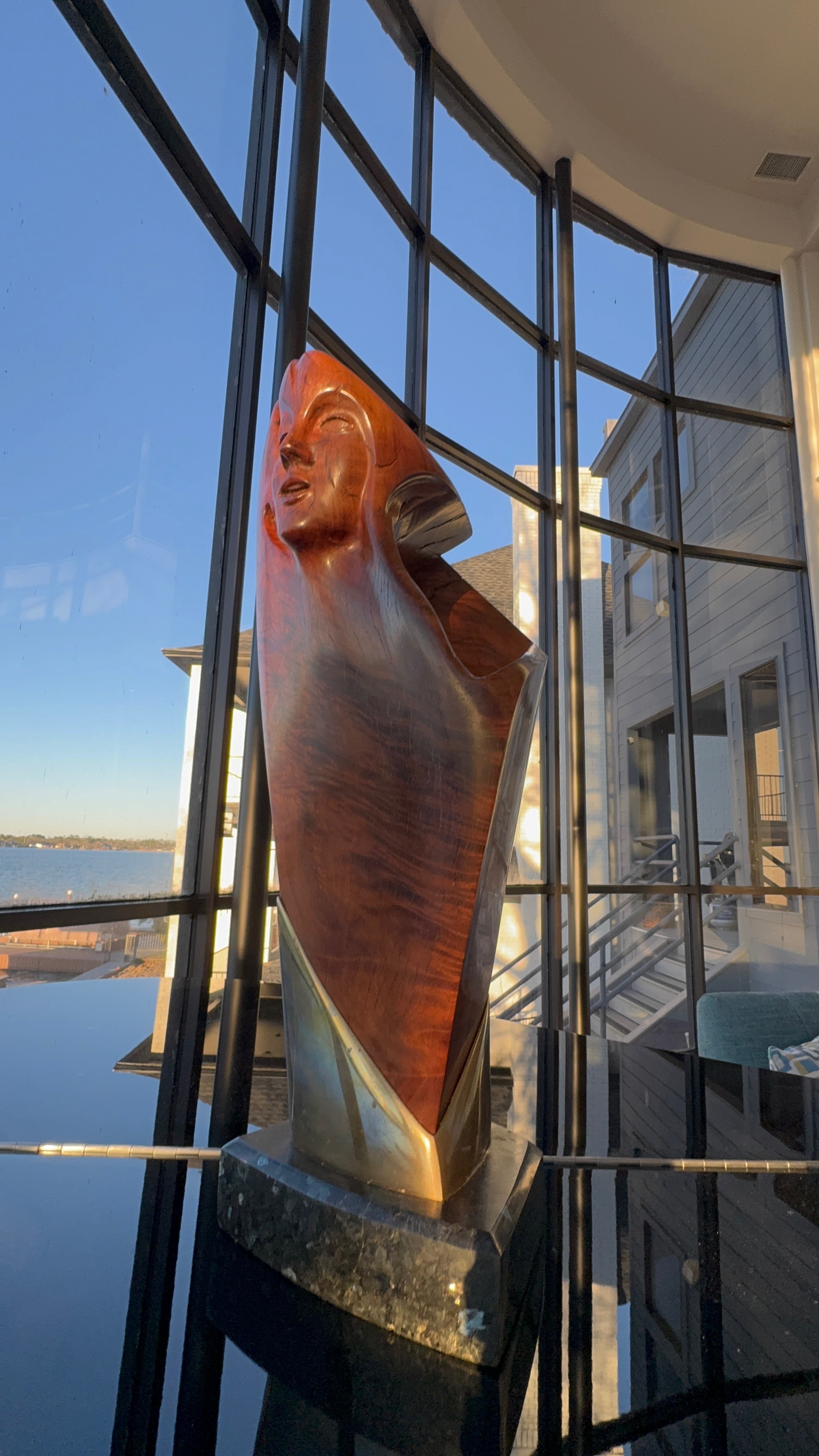 Monumental sculpture in waterfront setting