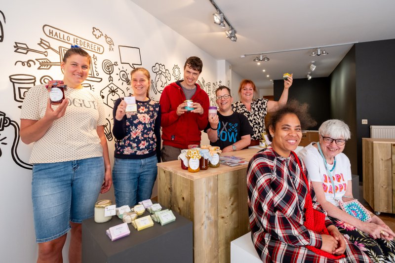 PUURS Nektari opent een winkel in de Stationstraat