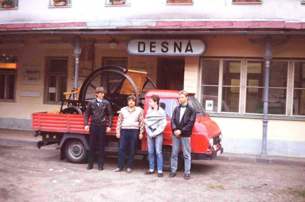 S inspektorem v Desné