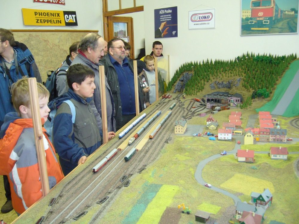 Výstava kolejiště s modelovým provozem