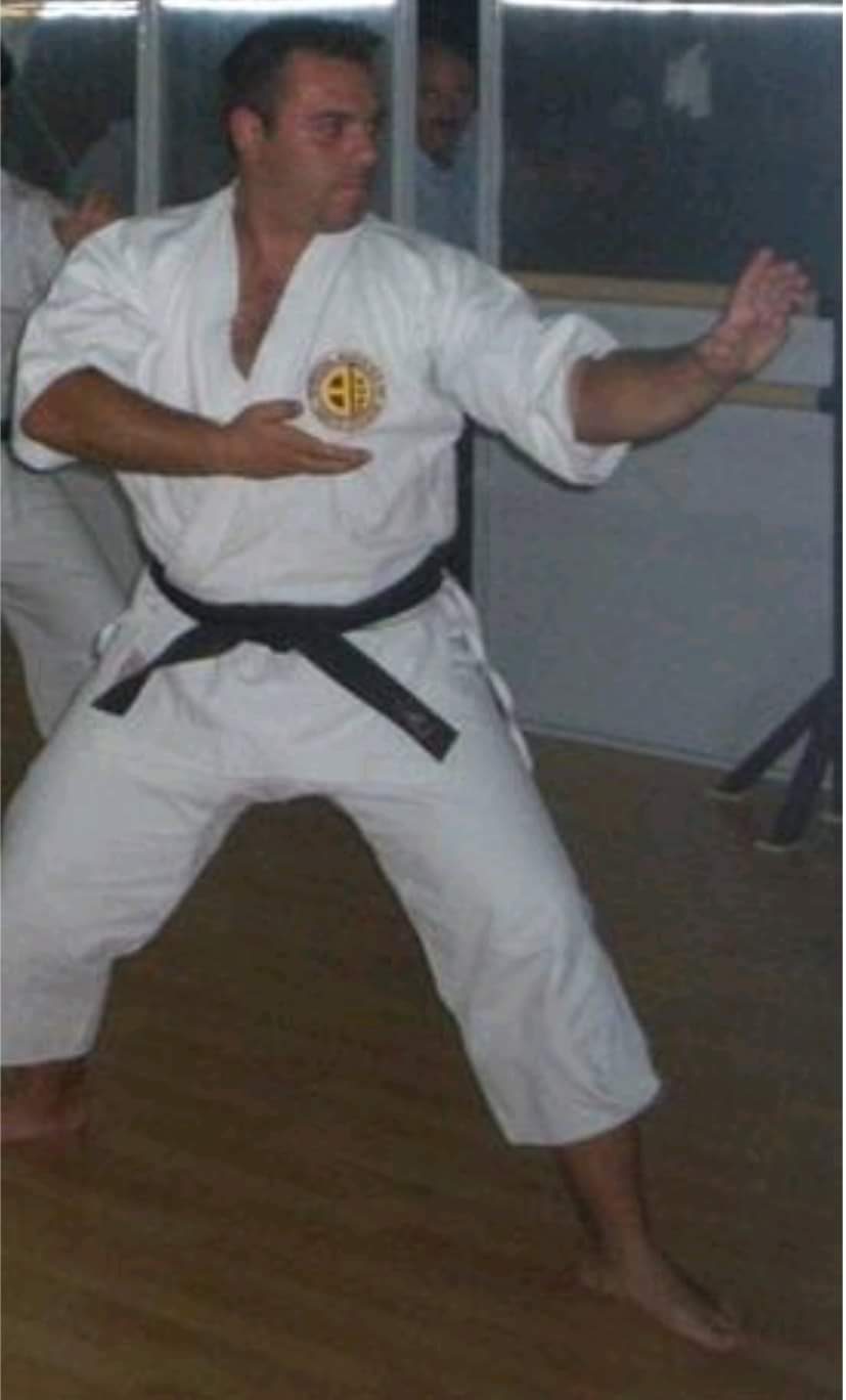 Posizione avanzata di kata