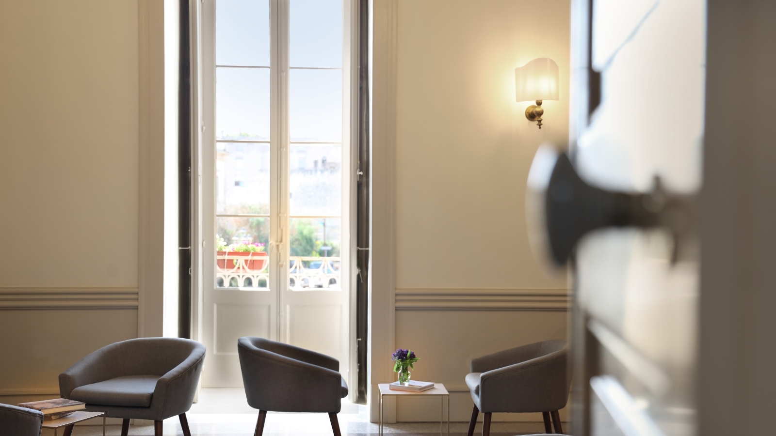 Il salone affrescato