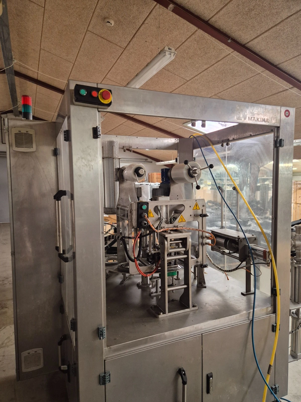Dizayn Makina D-11 cup filling and sealing machine image 2