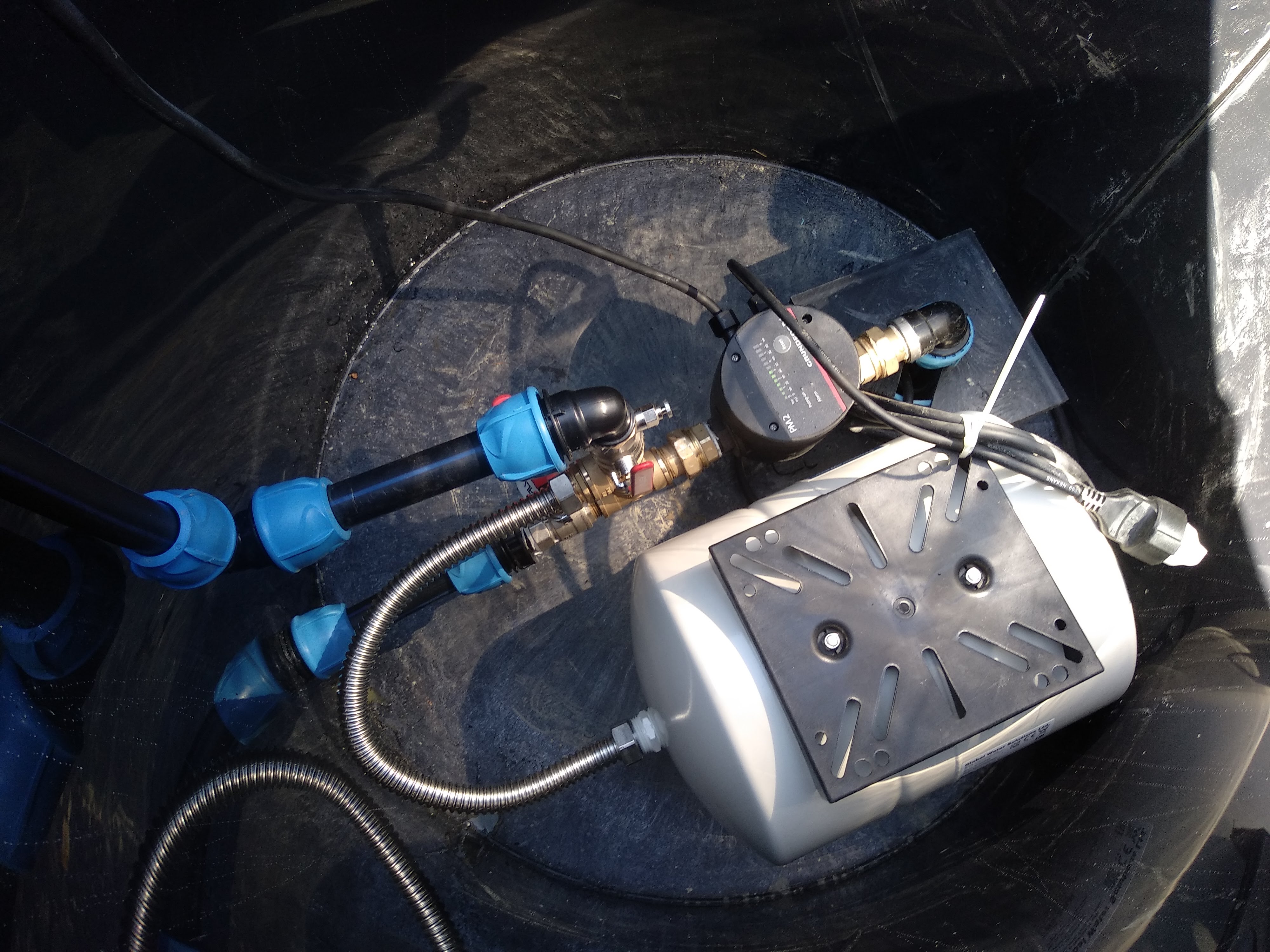 Čerpadlo s presscontrolem a zahradní kohout – Liberecký kraj