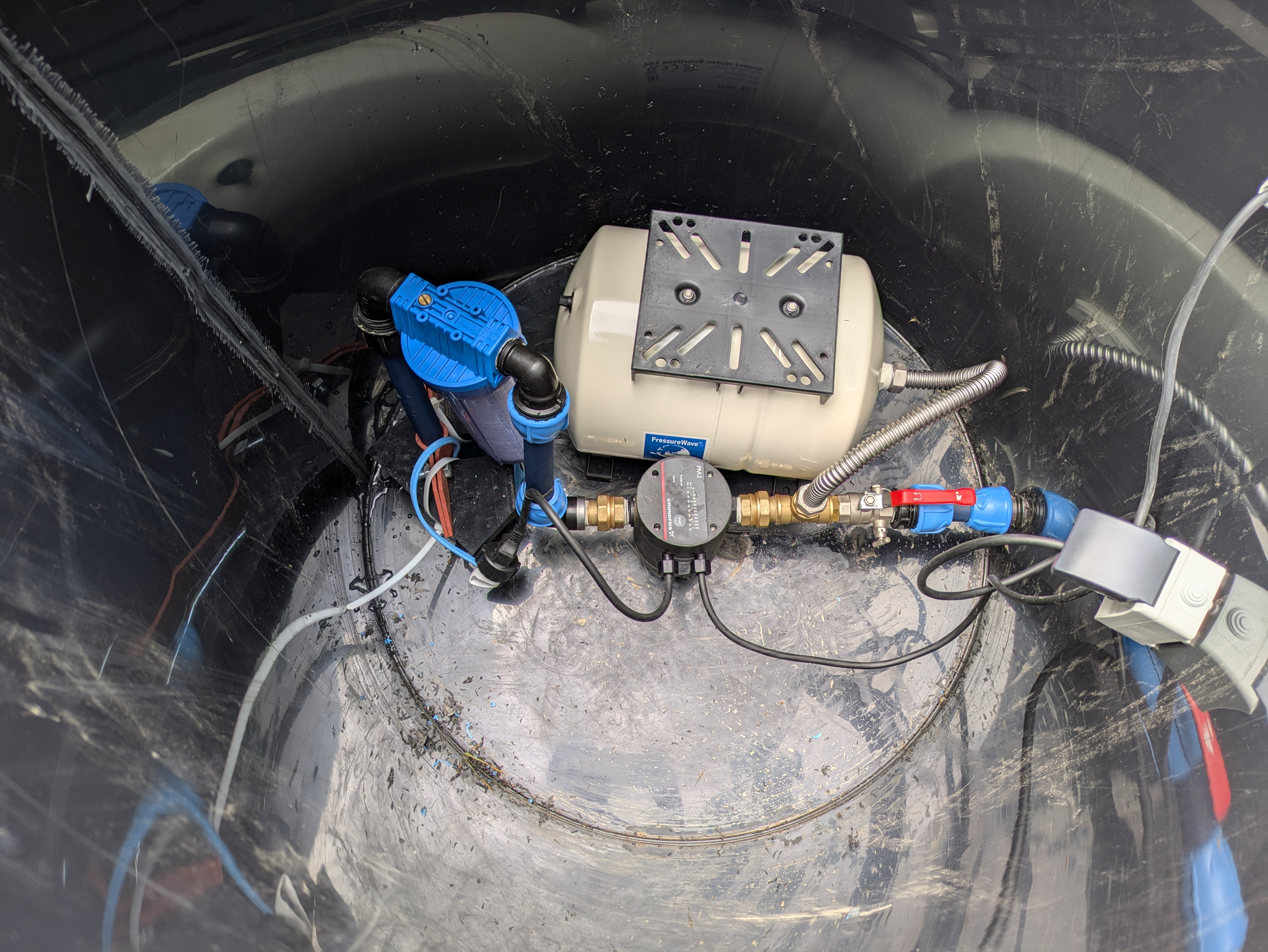 Presscontrol a filtr pevných částí – Turnov