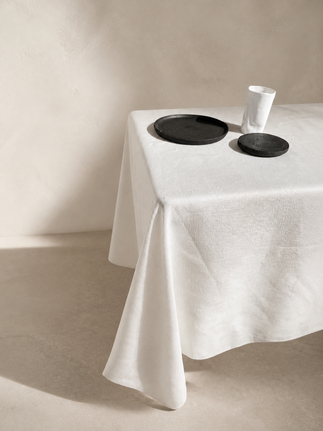 Tablecloth Lin Brut in off-white linen