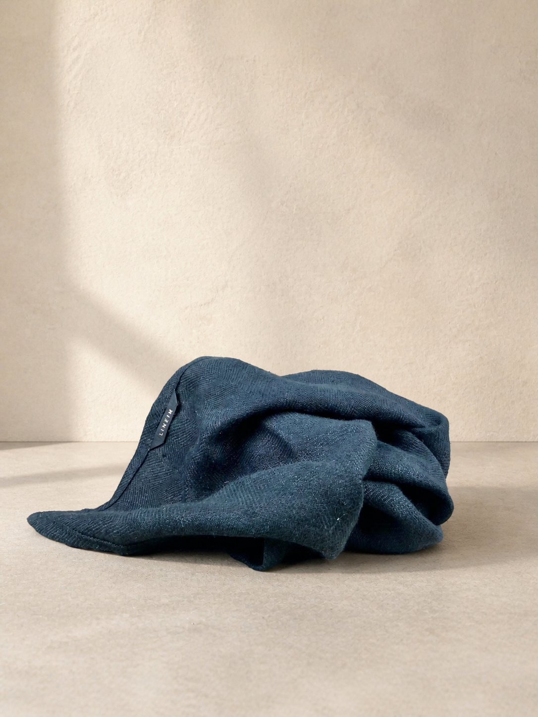 Linen Napkin Lin Brut in black