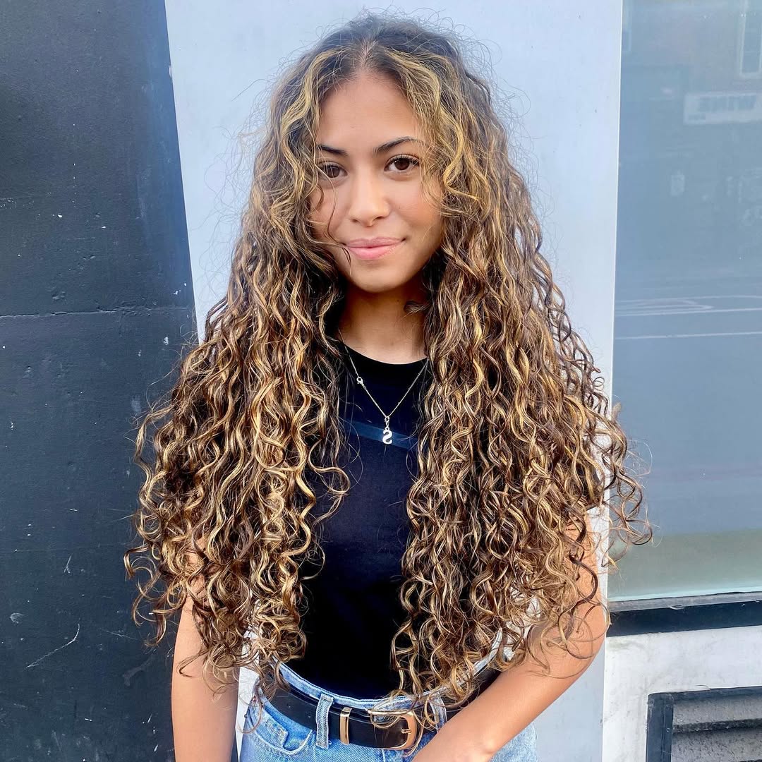 Beautifully highlighted curls at 3thirty Salon