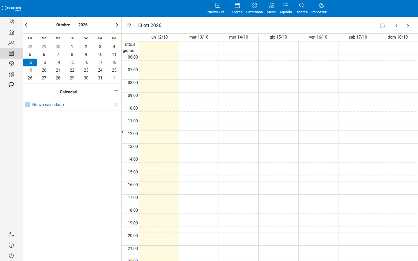 Il calendario: vista mensile con mini-calendario a sinistra e pulsanti per giorno, settimana, mese e agenda.