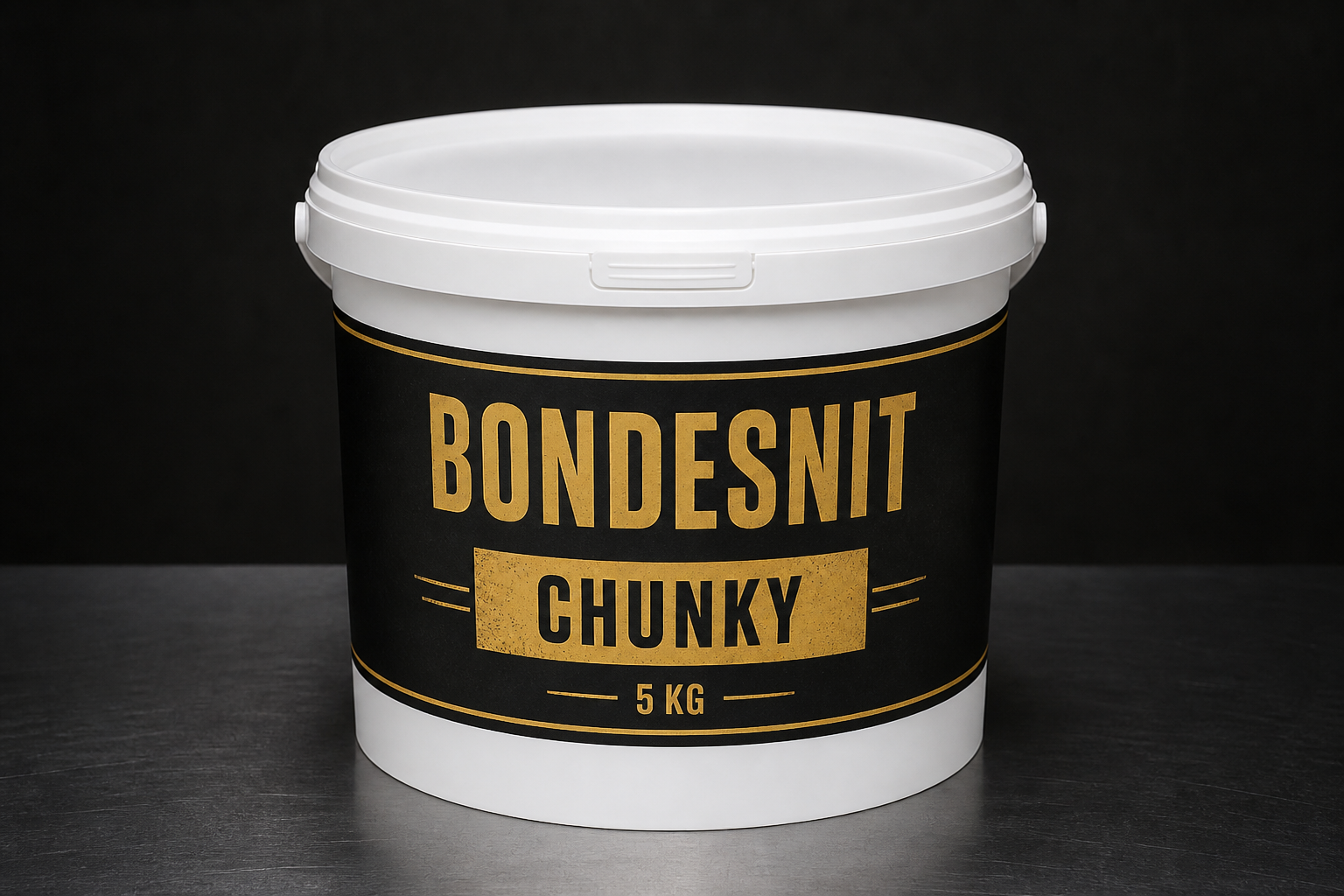 Hvid BONDESNIT Chunky 5 kg spand med lukket plastiklåg