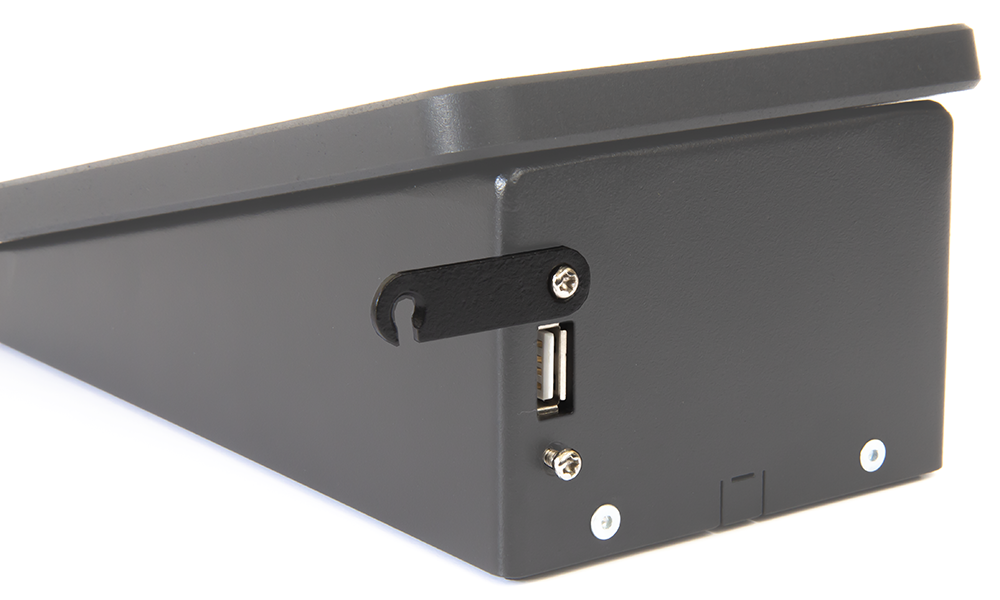 USB&nbsp;VÝSTUP S KRYTKOU