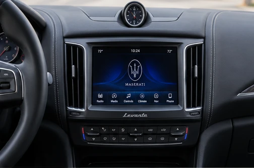 Maserati Maserati Touch Control Plus – ilustrační interiér