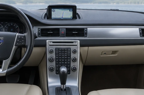 Volvo RTI / High Performance Sound – ilustrační interiér