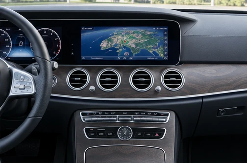 Mercedes-Benz COMAND Online NTG 5.5 – ilustrační interiér