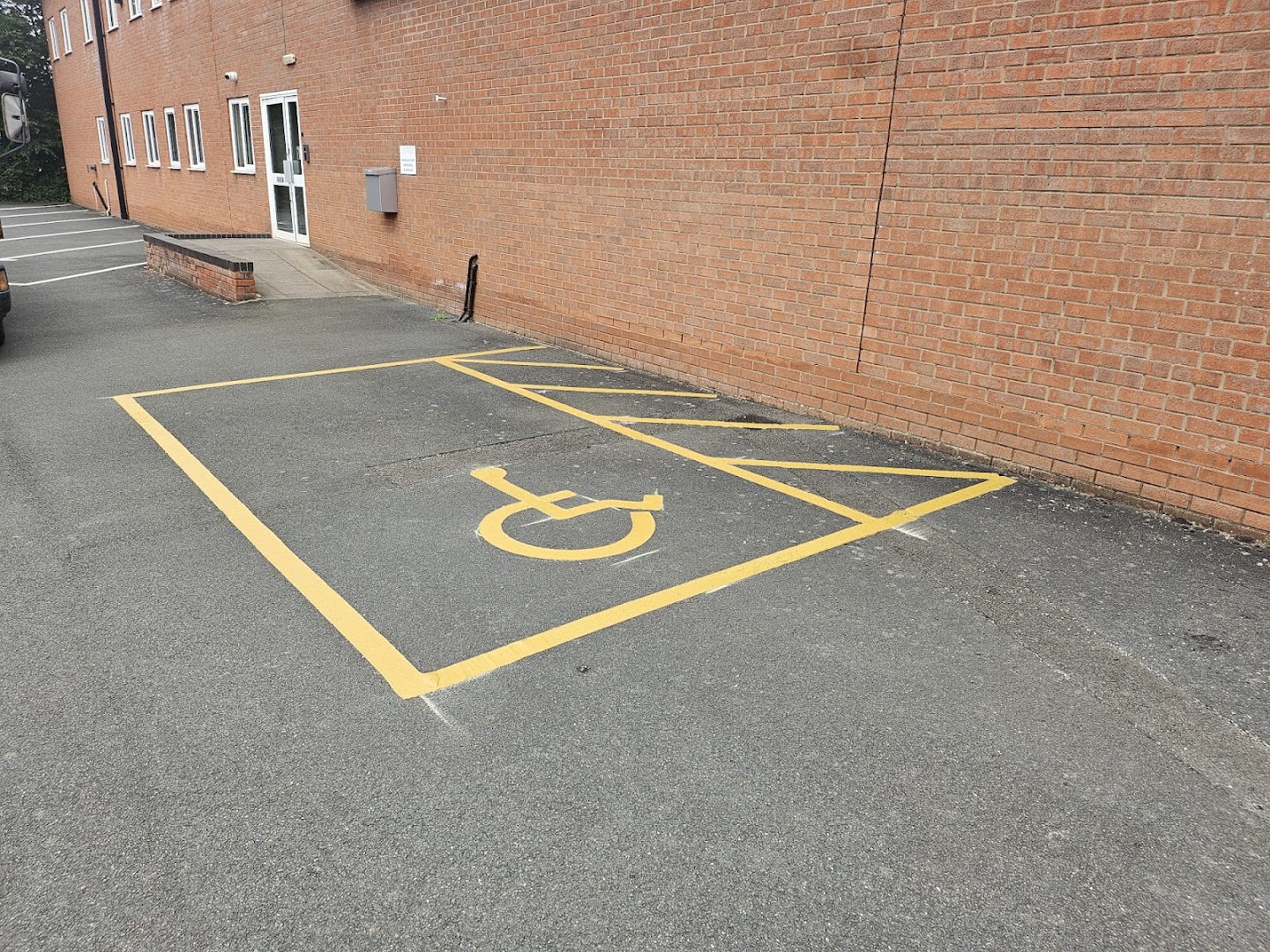 single disabled bay, worcestershire