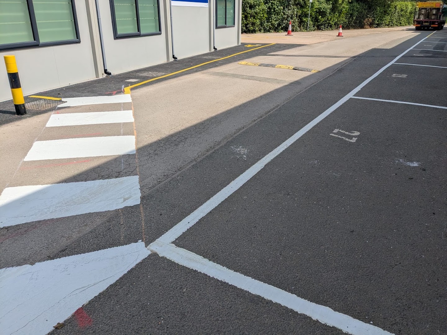 zebra crossing & parking bays, warwick