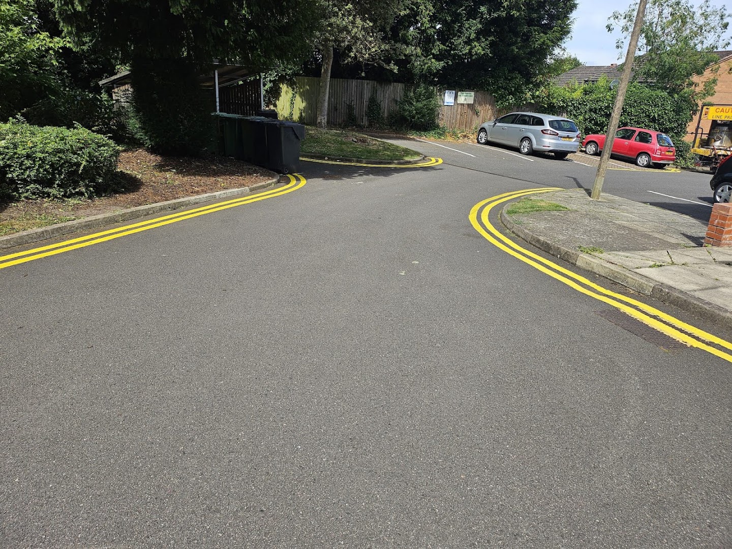 yellow lines, redditch