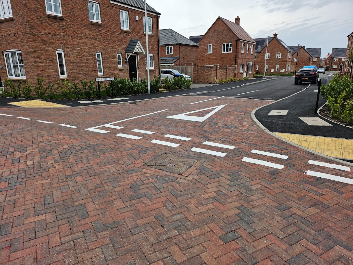give ways, new homes, dunchurch