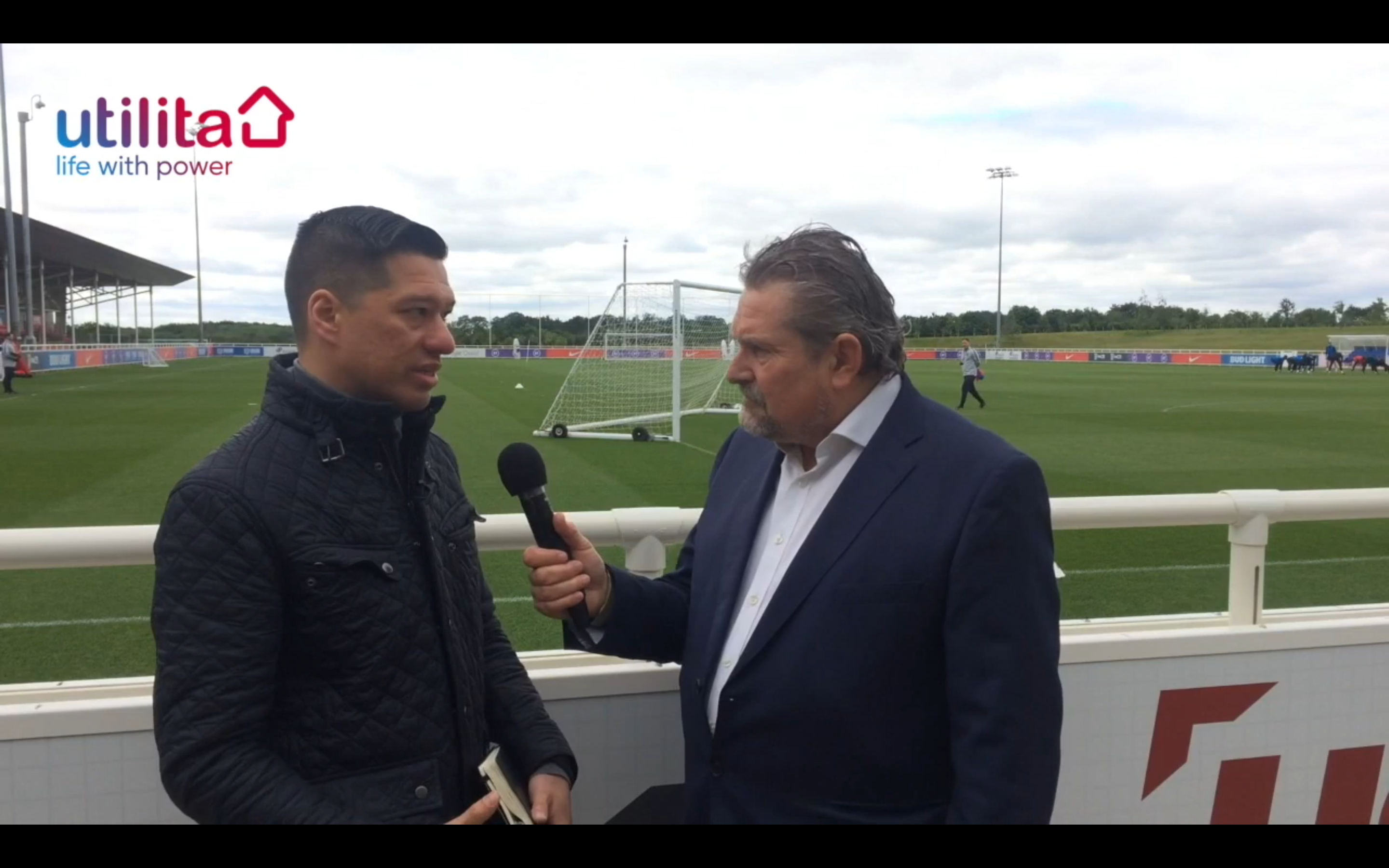 Itch Social on location at England football training ground for Utilita