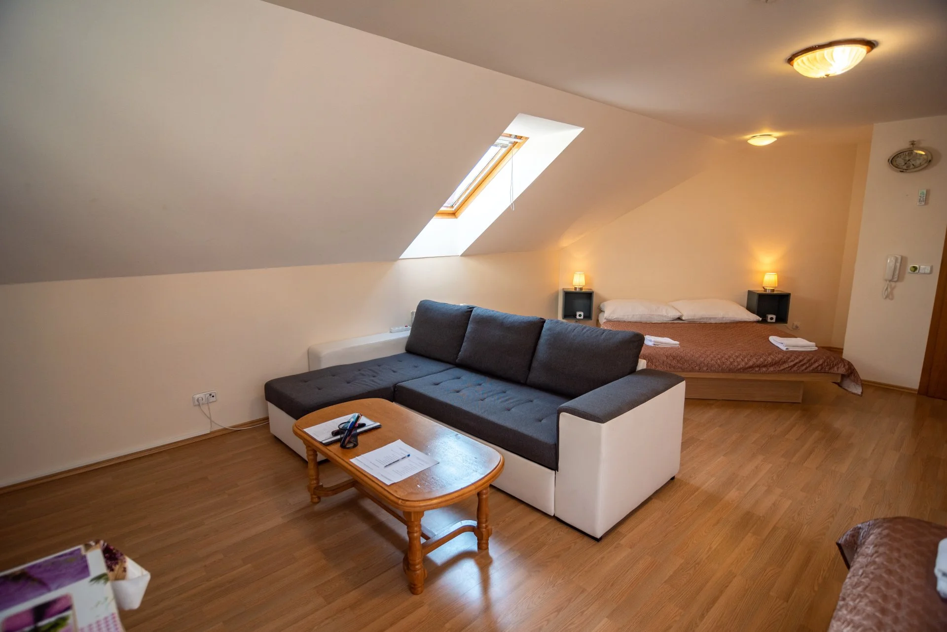 Komfortní pohovka v ubytování Apartmán U Machů v Mikulově