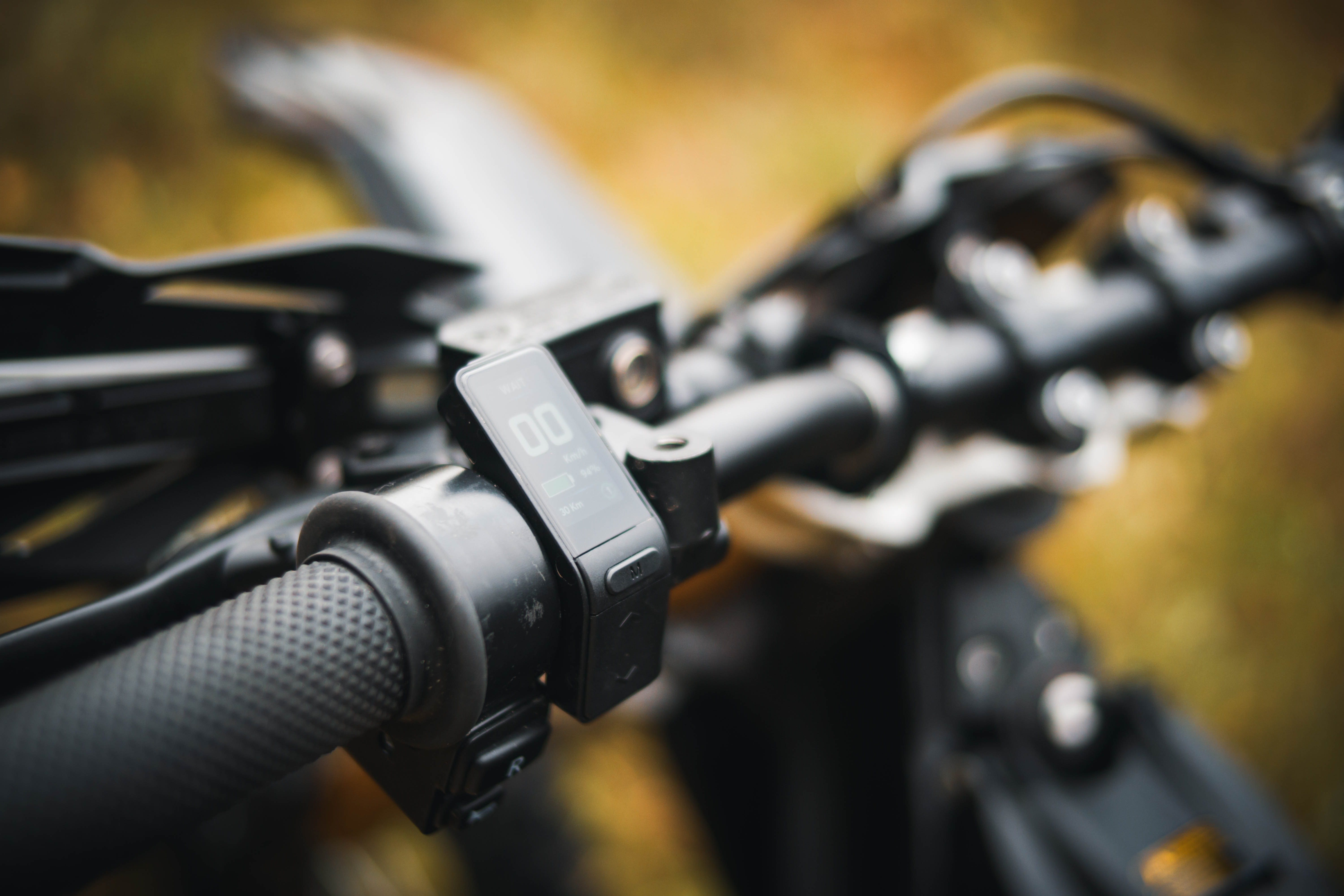 Řídítka s digitálním displejem